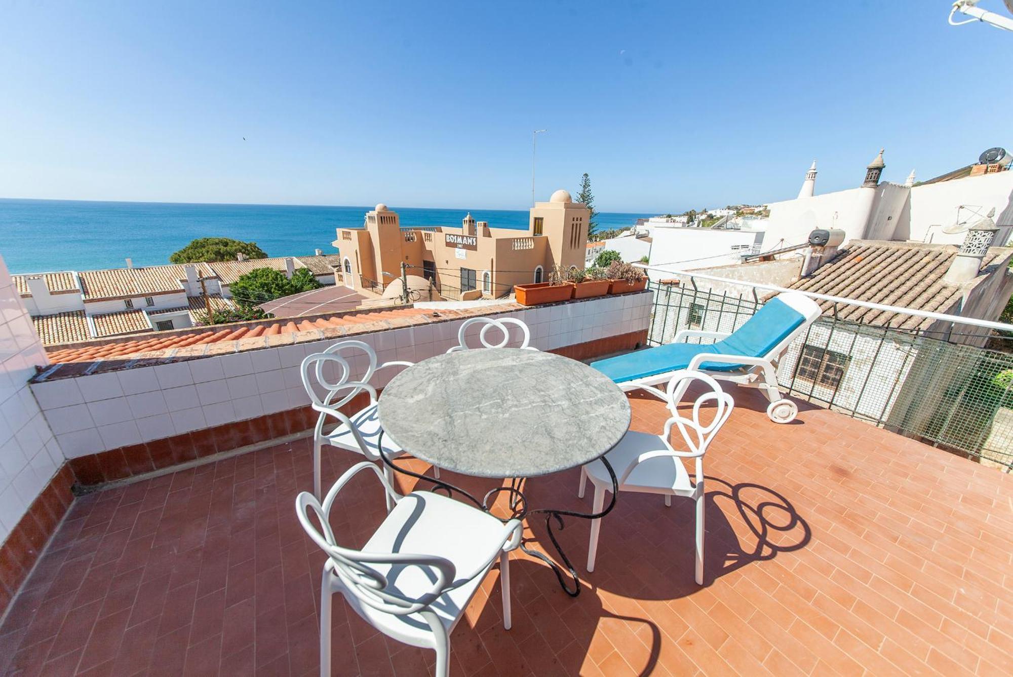 Apartment Casas Da Calheta In Da *