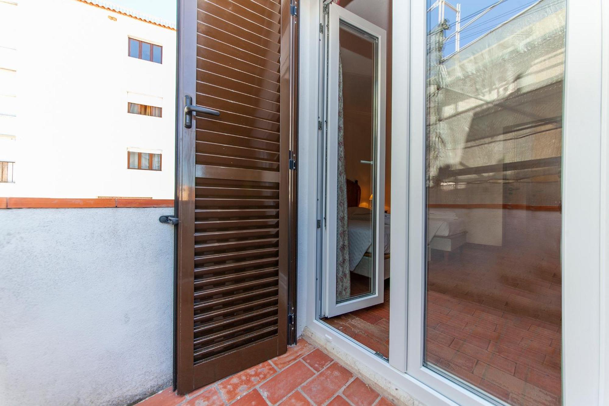 Apartment Casas Da Calheta In Da *