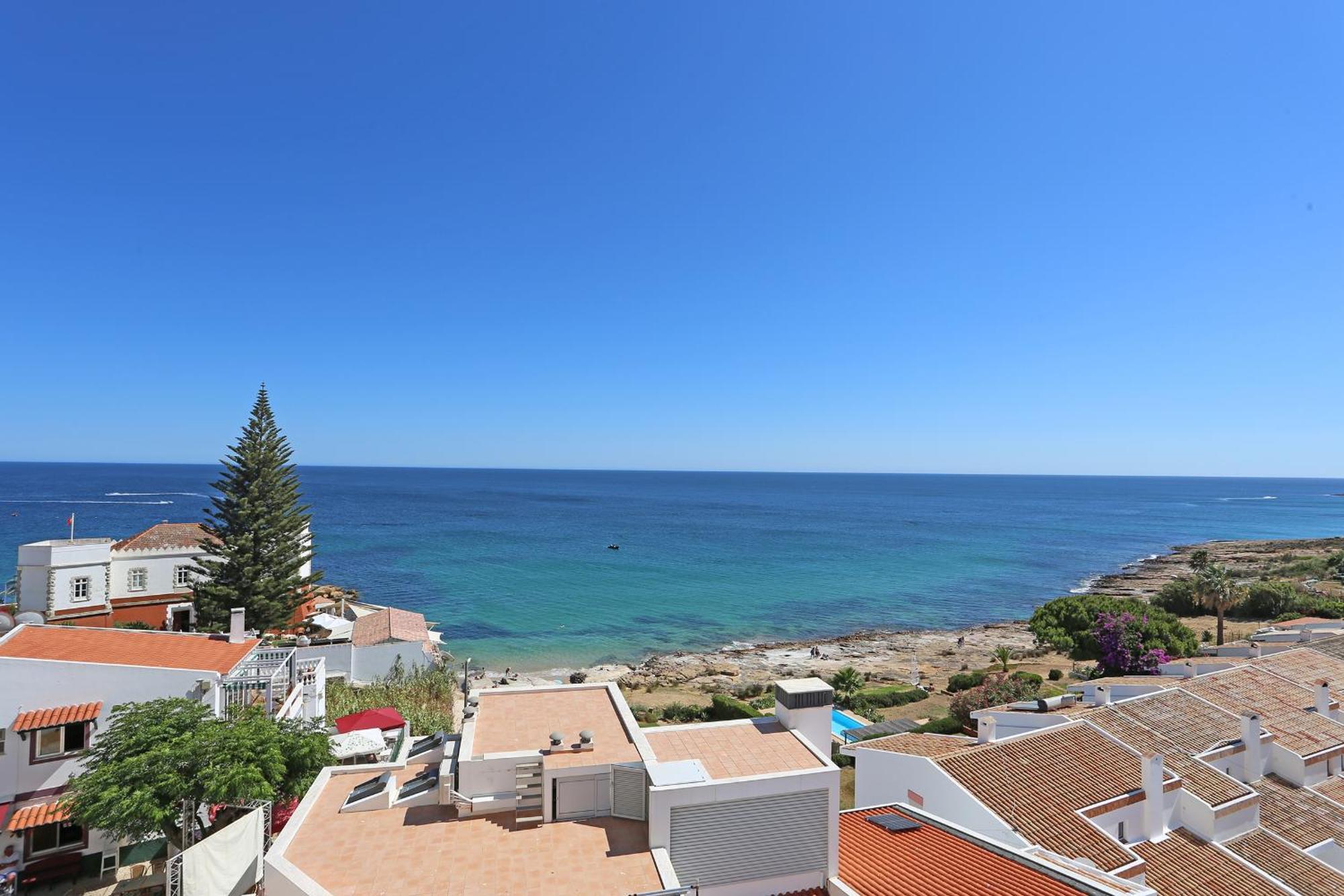 Apartment Casas Da Calheta In Da *